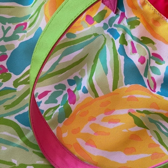 Lilly Pulitzer for Estée Lauder Vibrant Shoulder Bag Tote - Picture 6 of 8